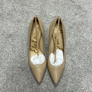 Sam Edelman used soft beige pumps- these have been loved!